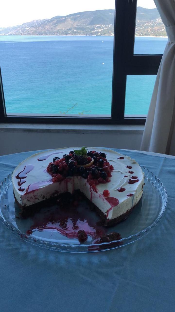Hotel パリヌロ エクステリア 写真